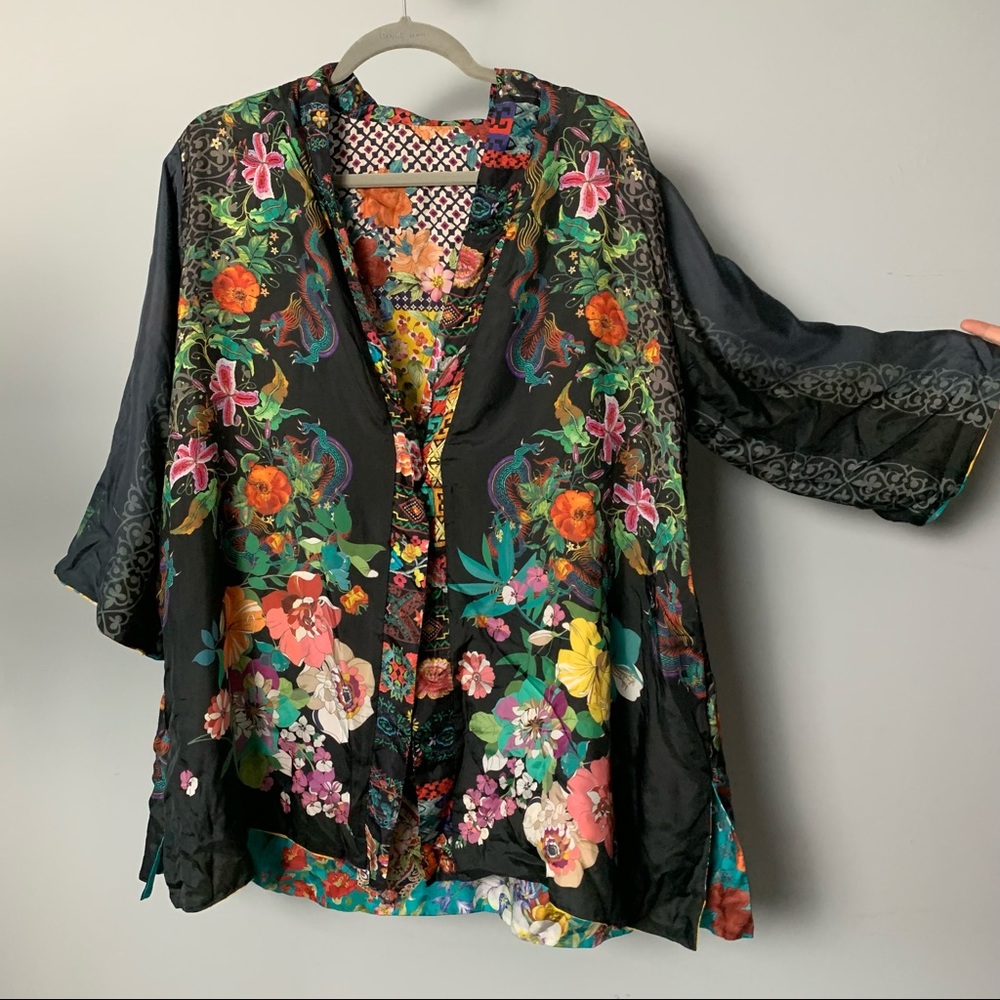 JOHNNY WAS SILK PRINTED REVERSIBLE KIMONO